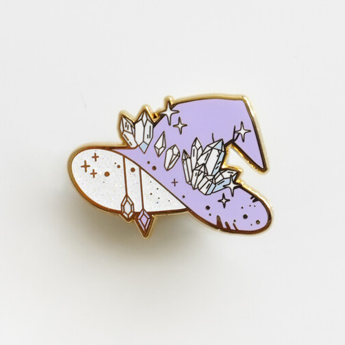 Crystal Witch Hat Enamel Pin(purple)