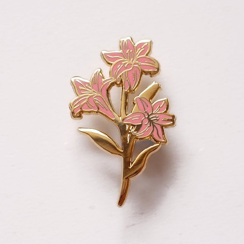 Pink Lily Flower Enamel Pin(Pink)